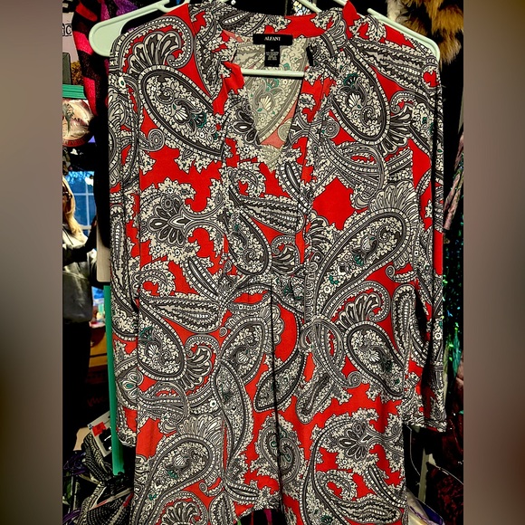 Unique Paisley Women's Top - Picture 1 of 9